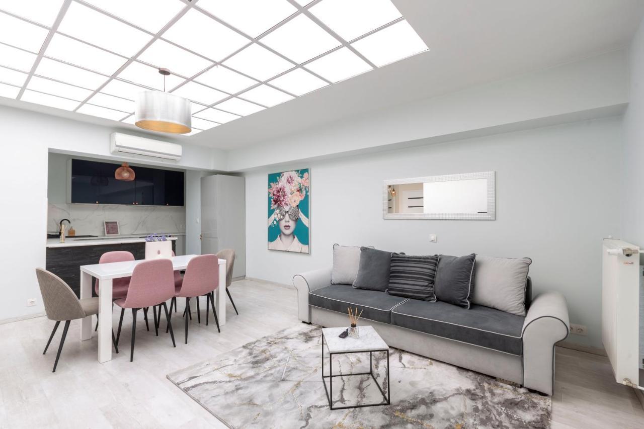 Luxurious Karoly Apartment In The Heart Of Budapest Eksteriør bilde